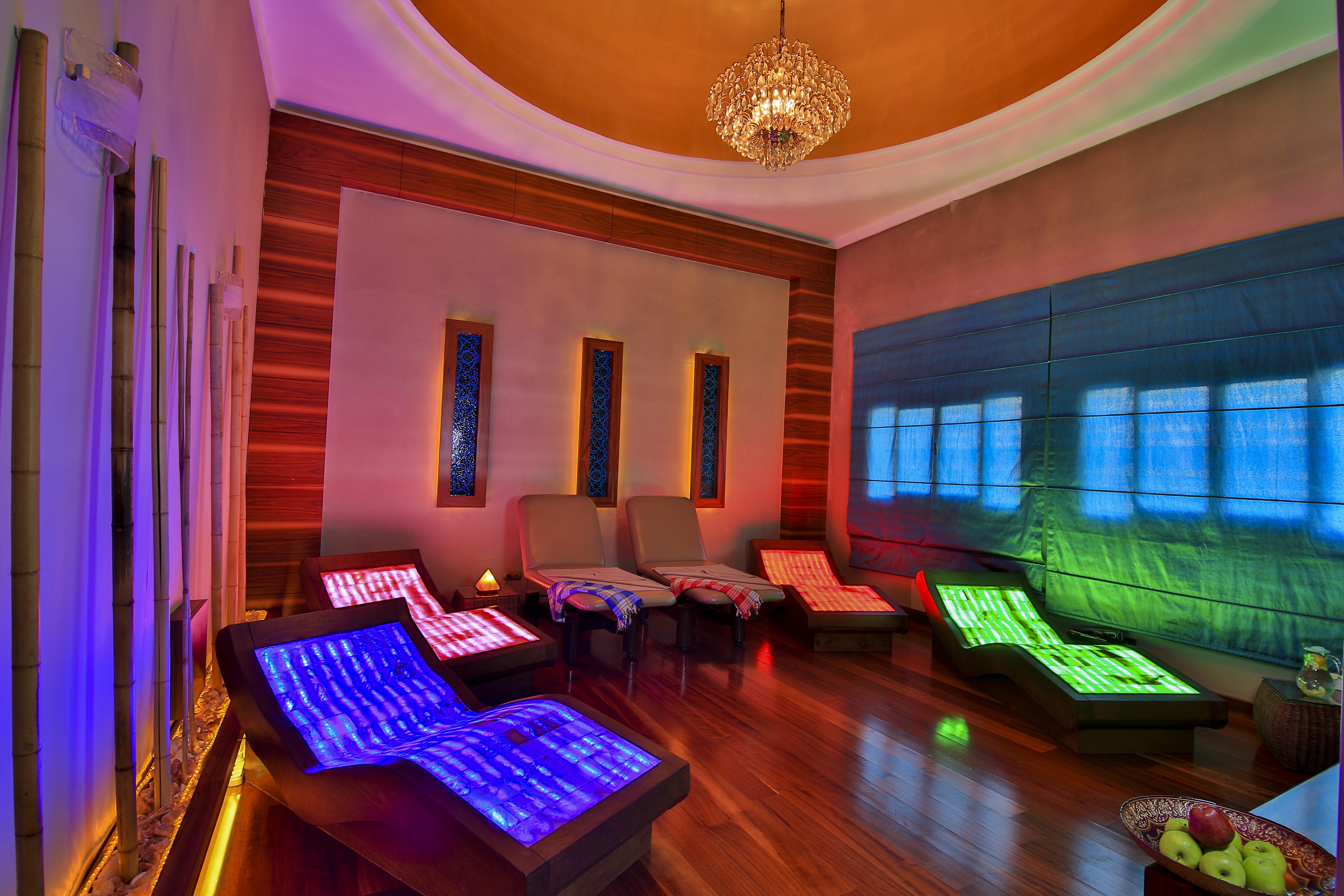 Hotel Celik Palas Convention Center & Thermal Spa Bursa Zewnętrze zdjęcie A spa at the Taj Mahal Palace, Mumbai, India