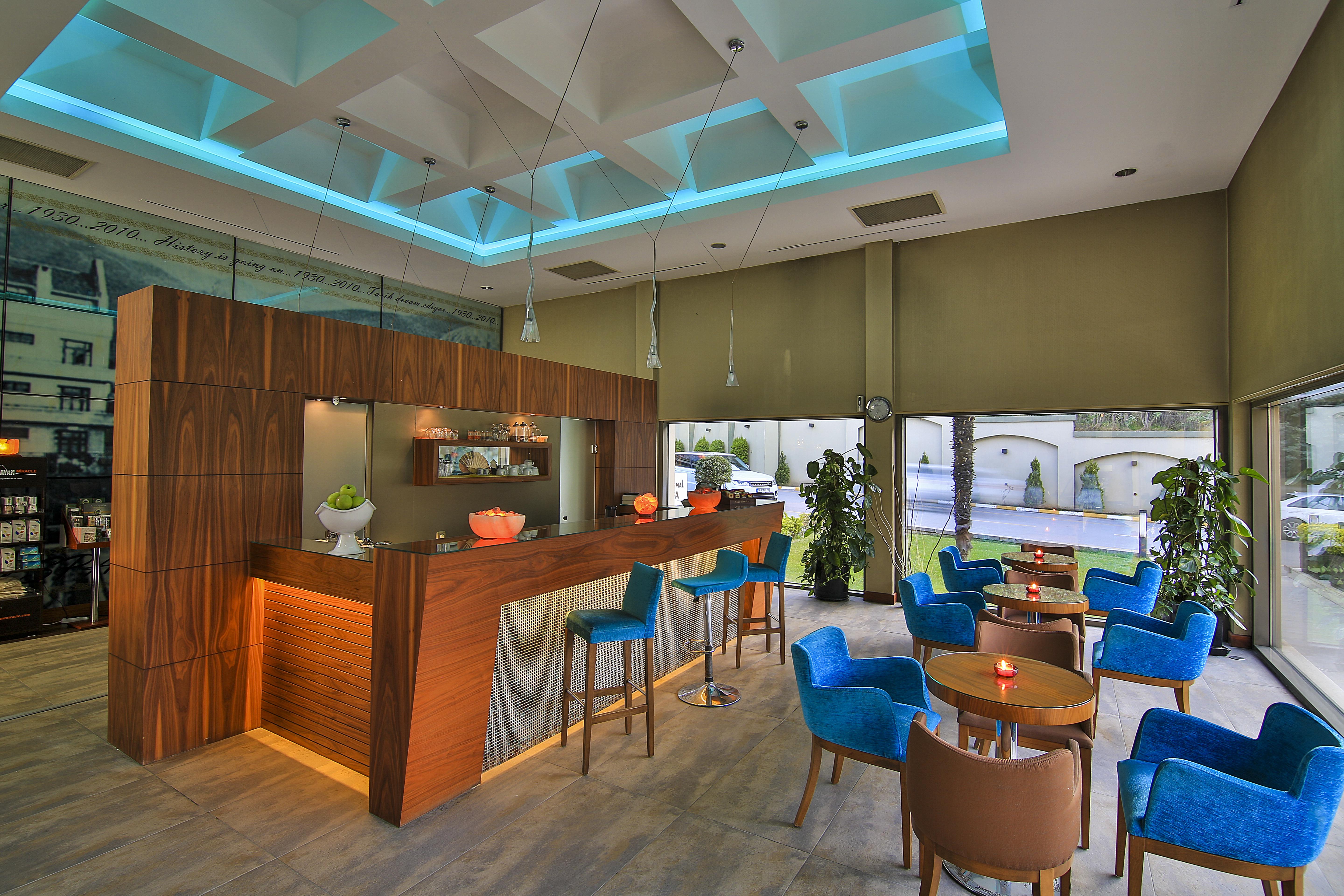 Hotel Celik Palas Convention Center & Thermal Spa Bursa Zewnętrze zdjęcie The lounge at the airport